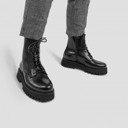 204728 - GROOVY BOX BLACK